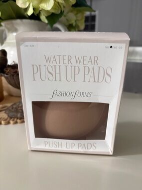Fashion Forms Water Wear Push Up Pads - Nude Size A/B NWT